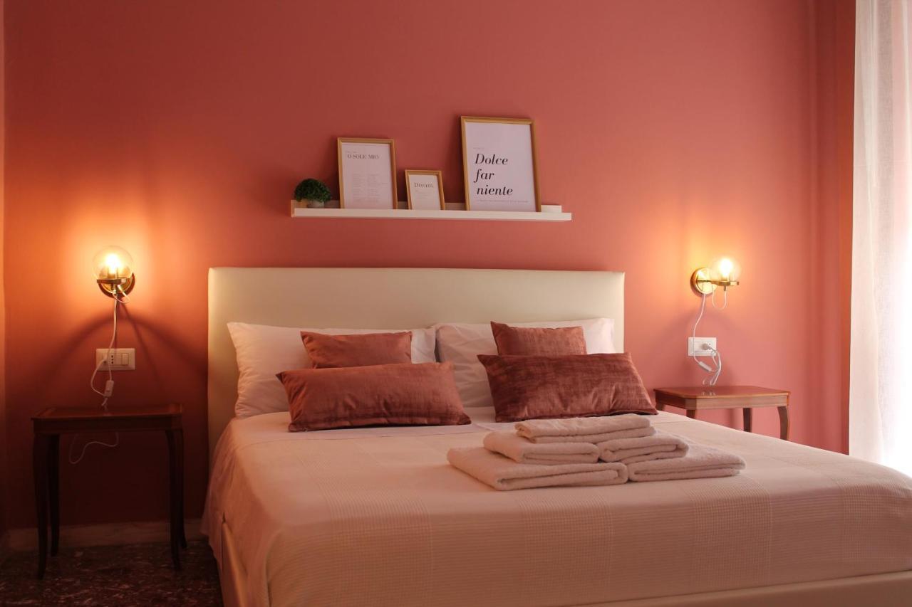 Bed and Breakfast Casa Hari à Salernes Extérieur photo